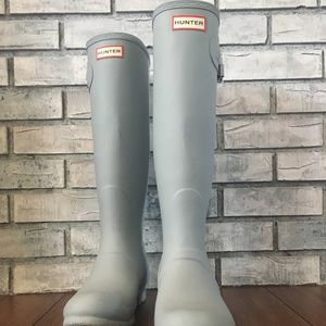 Baby blue hunter boots